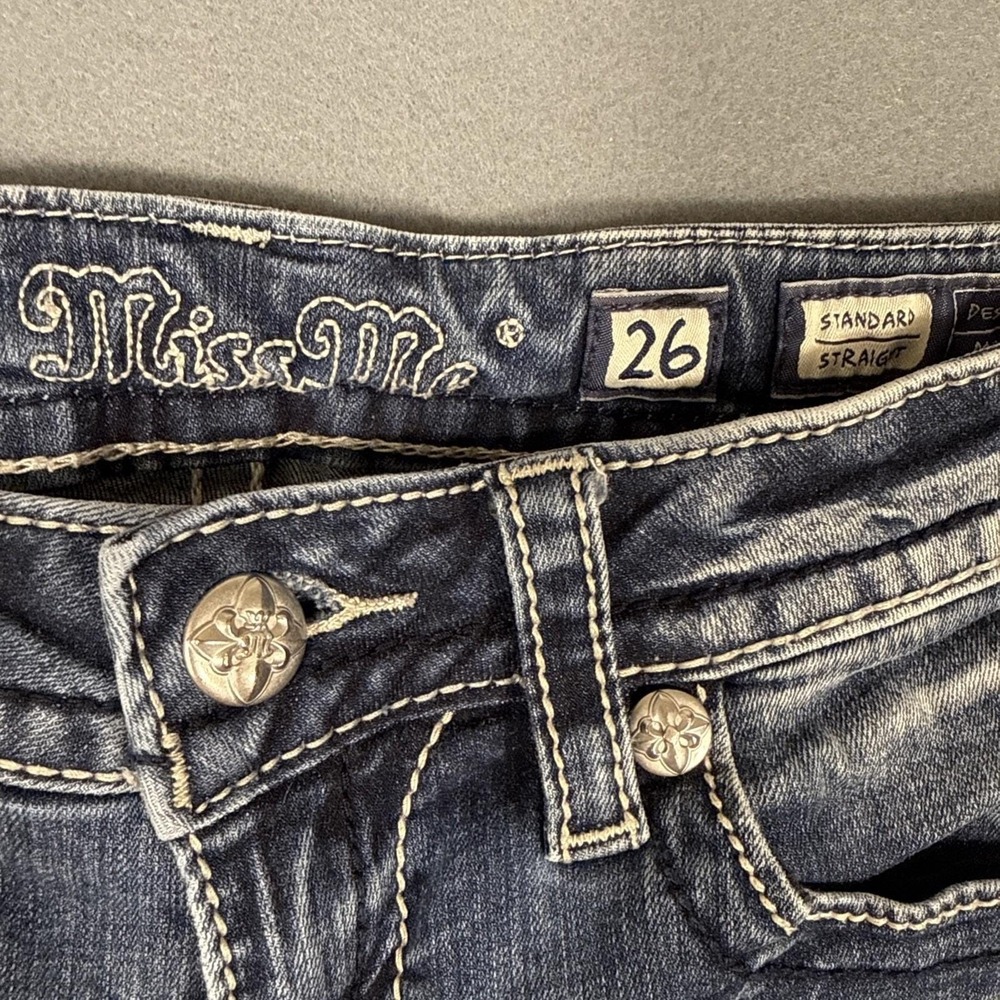 Miss Me straight jEANS wOMEN 26 rHINESTONES embellished  tHICK sTITCH wHISKERING - Picture 6 of 11